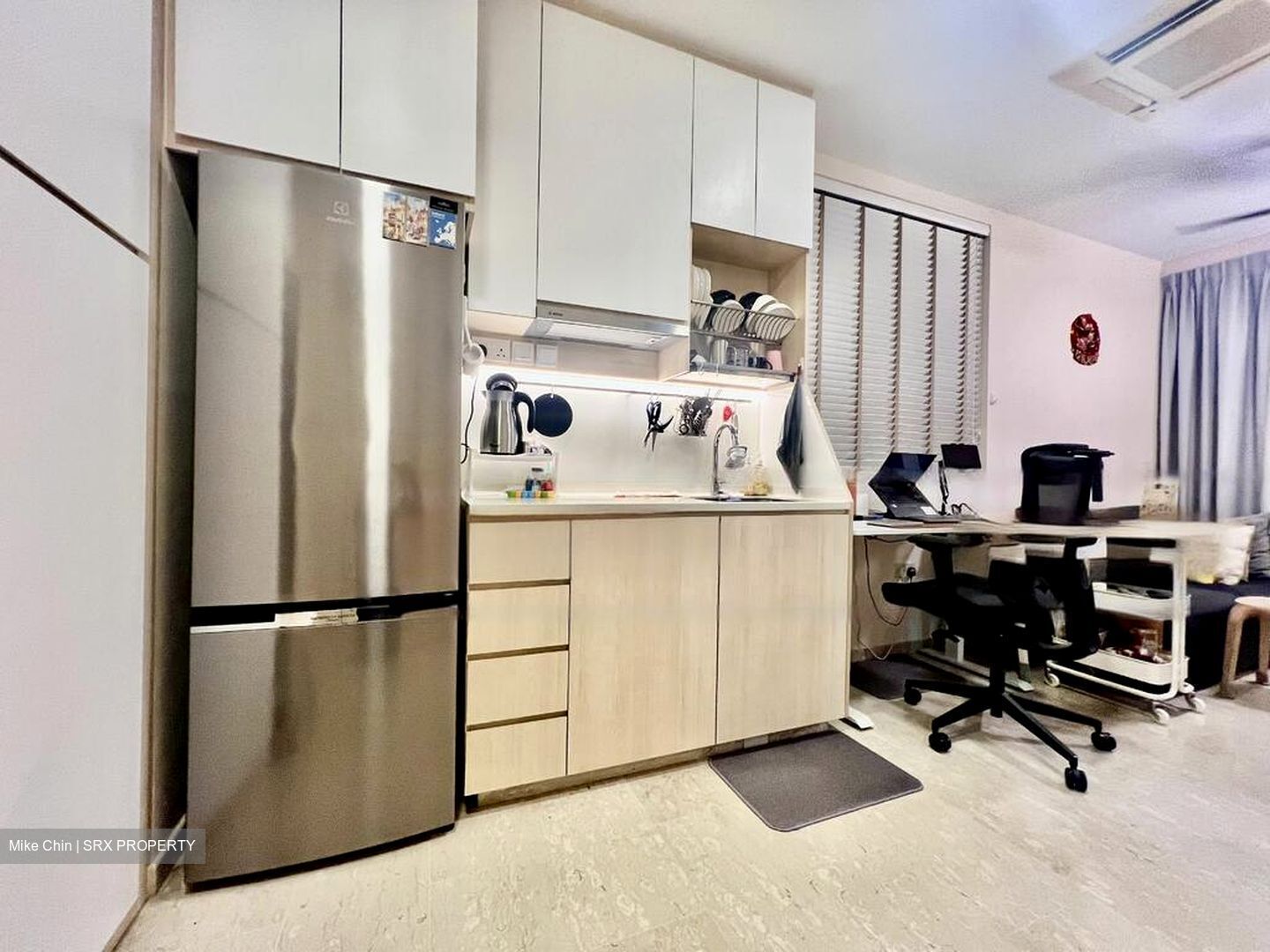 Suites @ Paya Lebar (D19), Apartment #427637401